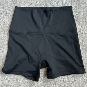 Aerie biker shorts!!